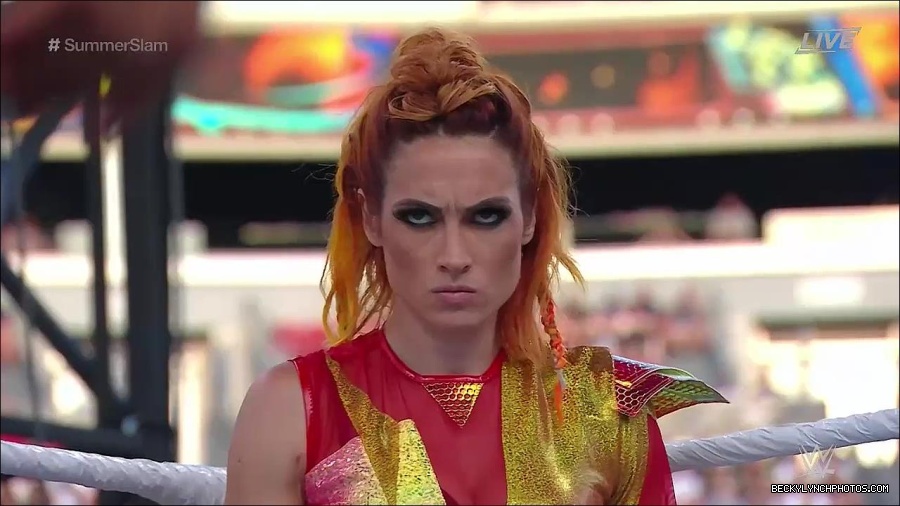 WWE_SummerSlam_2022_720p_WEB_h264-HEEL_mp4_000530887.jpg