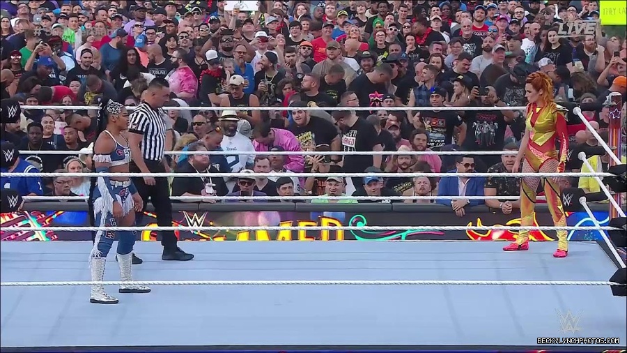 WWE_SummerSlam_2022_720p_WEB_h264-HEEL_mp4_000534087.jpg