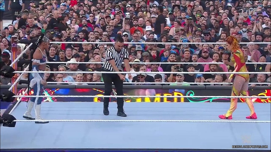 WWE_SummerSlam_2022_720p_WEB_h264-HEEL_mp4_000557454.jpg