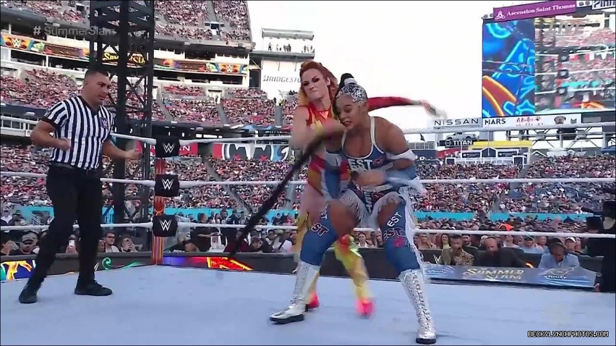 WWE_SummerSlam_2022_720p_WEB_h264-HEEL_mp4_000563054.jpg