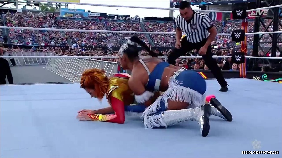 WWE_SummerSlam_2022_720p_WEB_h264-HEEL_mp4_000579854.jpg