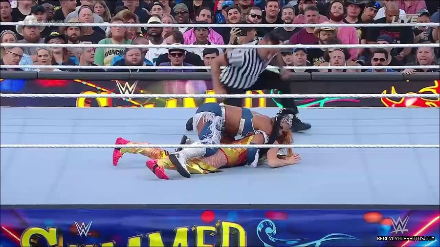 WWE_SummerSlam_2022_720p_WEB_h264-HEEL_mp4_000583854.jpg