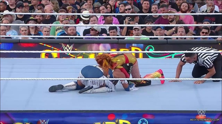 WWE_SummerSlam_2022_720p_WEB_h264-HEEL_mp4_000593054.jpg