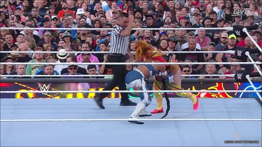 WWE_SummerSlam_2022_720p_WEB_h264-HEEL_mp4_000599454.jpg