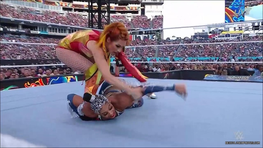 WWE_SummerSlam_2022_720p_WEB_h264-HEEL_mp4_000627854.jpg
