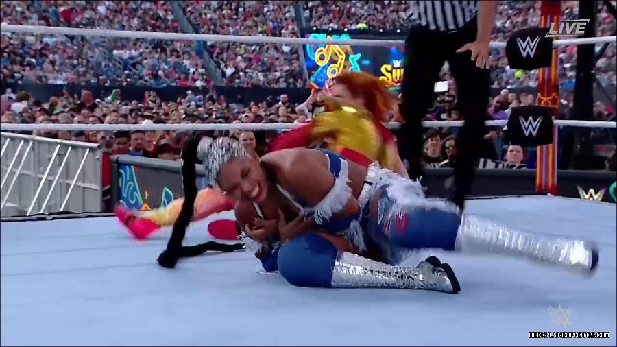 WWE_SummerSlam_2022_720p_WEB_h264-HEEL_mp4_000630254.jpg