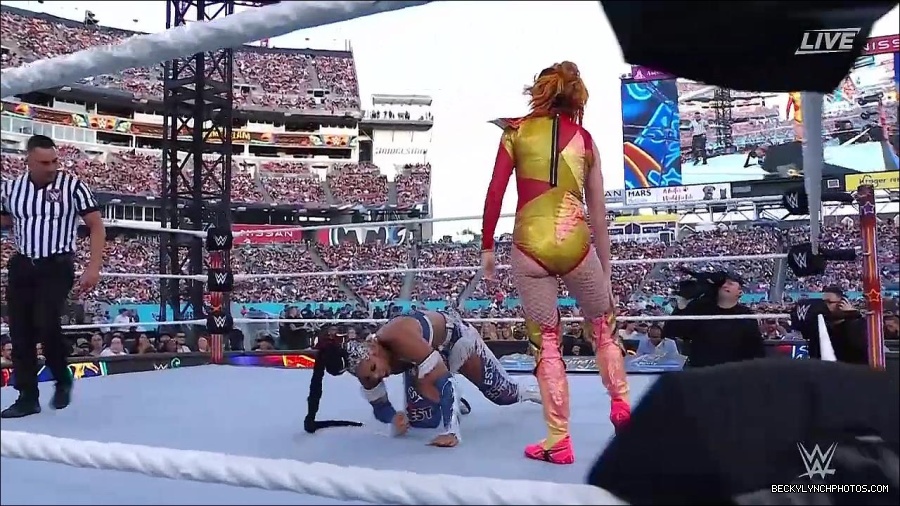 WWE_SummerSlam_2022_720p_WEB_h264-HEEL_mp4_000641854.jpg