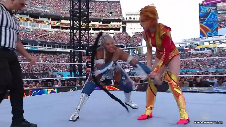 WWE_SummerSlam_2022_720p_WEB_h264-HEEL_mp4_000651454.jpg