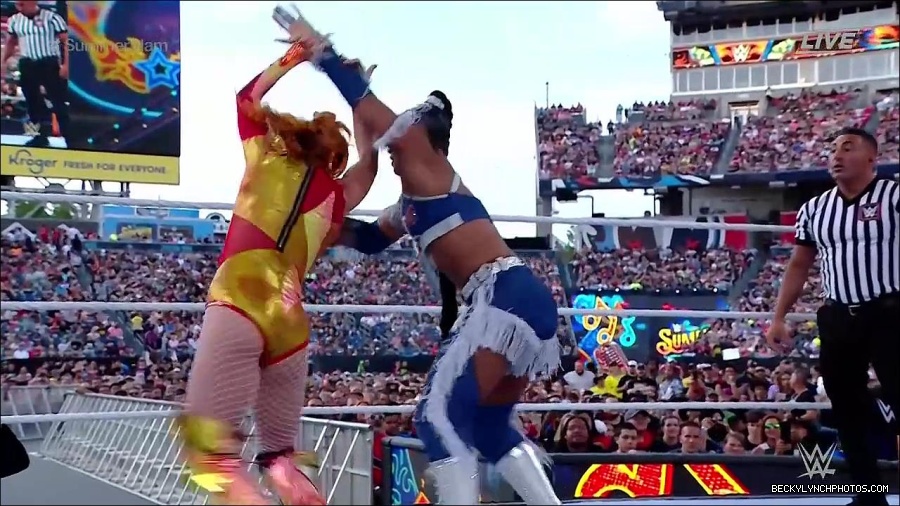 WWE_SummerSlam_2022_720p_WEB_h264-HEEL_mp4_000657454.jpg