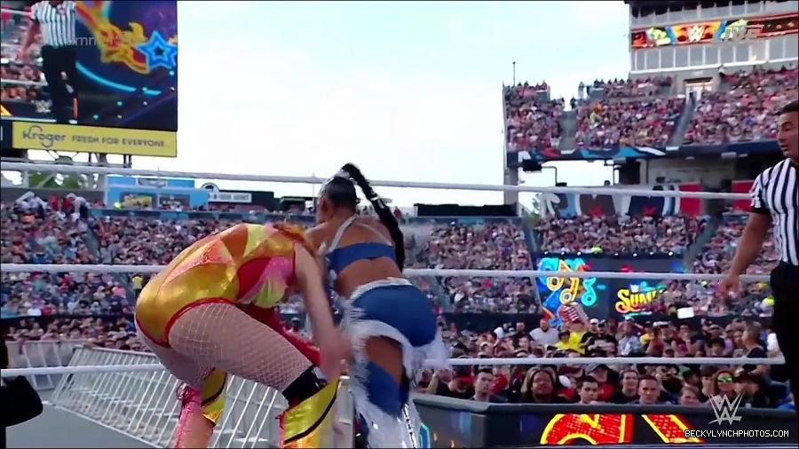 WWE_SummerSlam_2022_720p_WEB_h264-HEEL_mp4_000657854.jpg