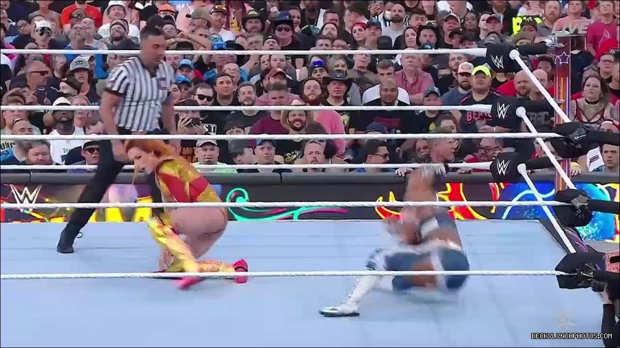 WWE_SummerSlam_2022_720p_WEB_h264-HEEL_mp4_000692254.jpg