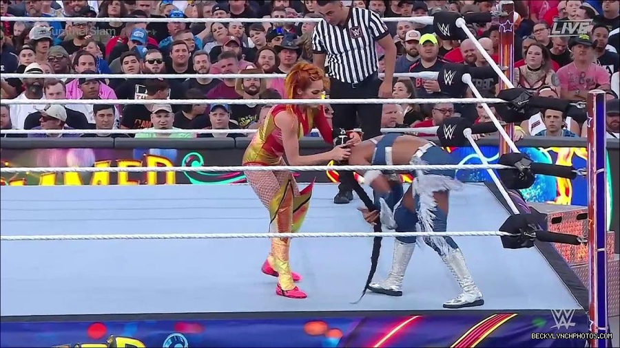 WWE_SummerSlam_2022_720p_WEB_h264-HEEL_mp4_000708654.jpg
