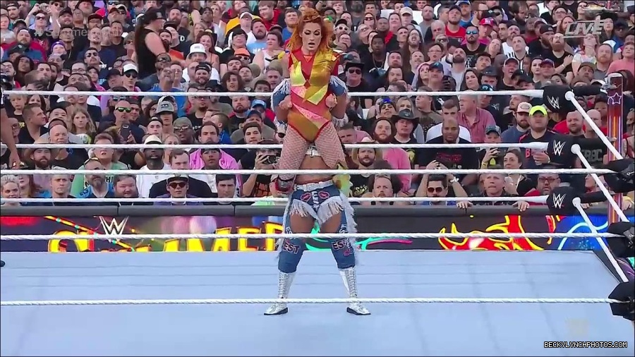 WWE_SummerSlam_2022_720p_WEB_h264-HEEL_mp4_000722654.jpg