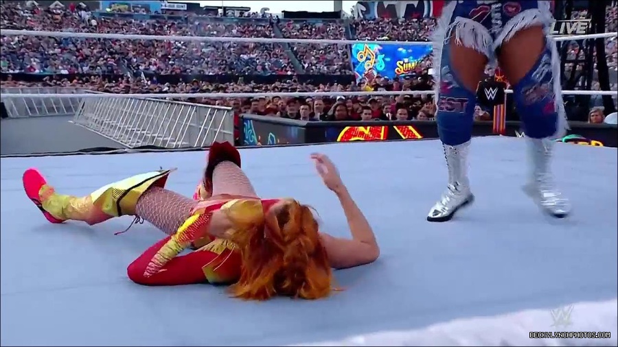 WWE_SummerSlam_2022_720p_WEB_h264-HEEL_mp4_000725454.jpg