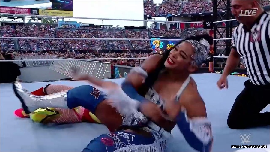 WWE_SummerSlam_2022_720p_WEB_h264-HEEL_mp4_000731054.jpg
