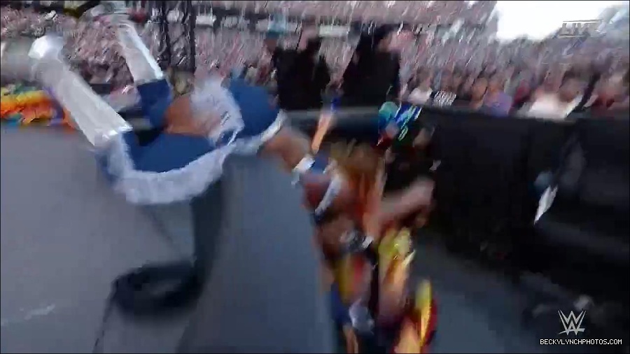 WWE_SummerSlam_2022_720p_WEB_h264-HEEL_mp4_000761054.jpg