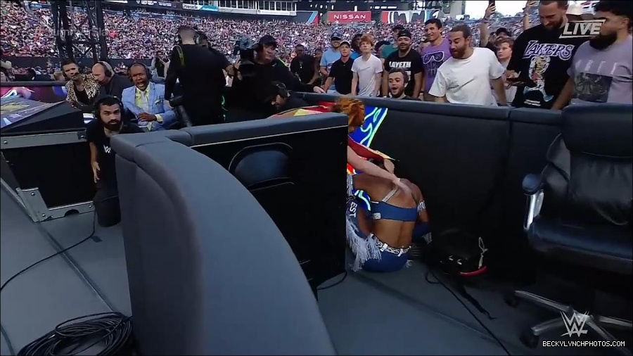 WWE_SummerSlam_2022_720p_WEB_h264-HEEL_mp4_000767054.jpg