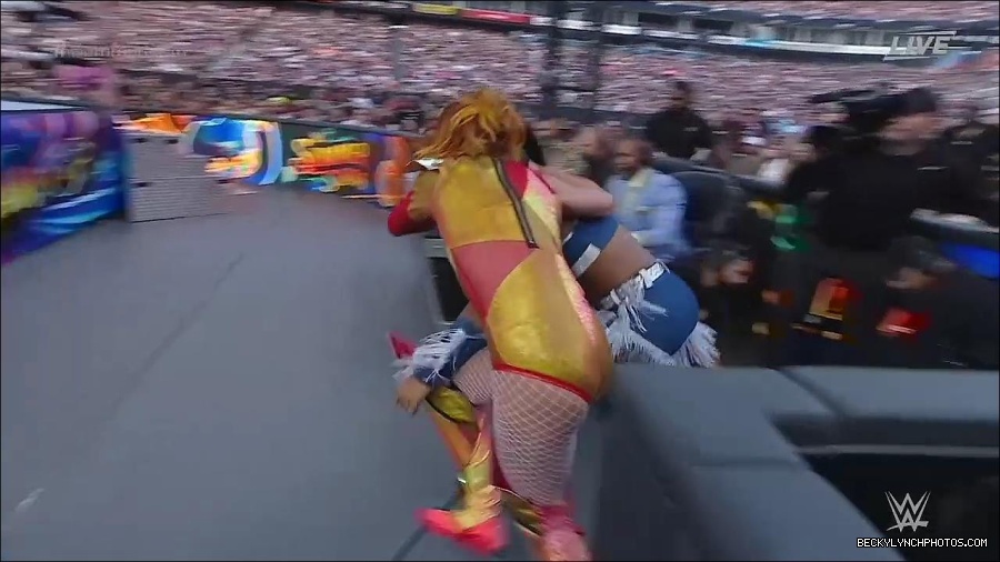 WWE_SummerSlam_2022_720p_WEB_h264-HEEL_mp4_000768654.jpg