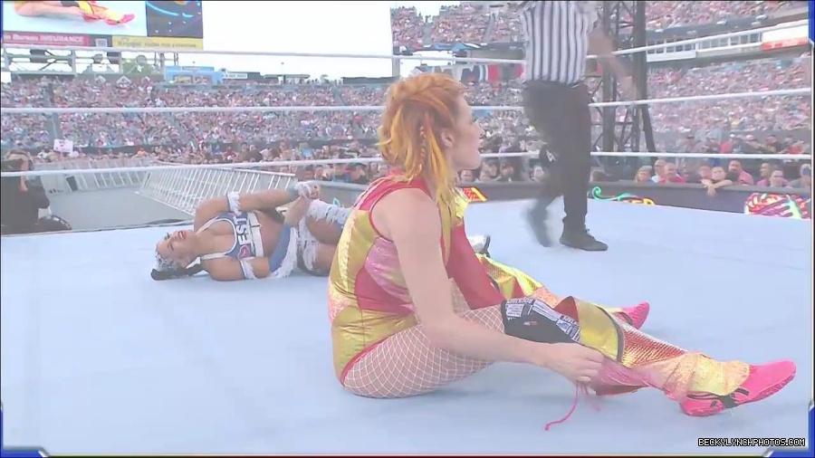 WWE_SummerSlam_2022_720p_WEB_h264-HEEL_mp4_000778654.jpg