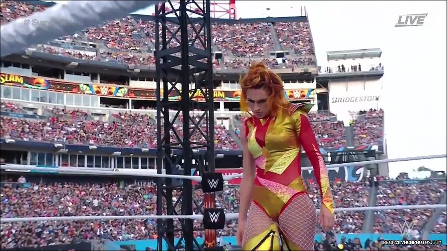 WWE_SummerSlam_2022_720p_WEB_h264-HEEL_mp4_000793054.jpg