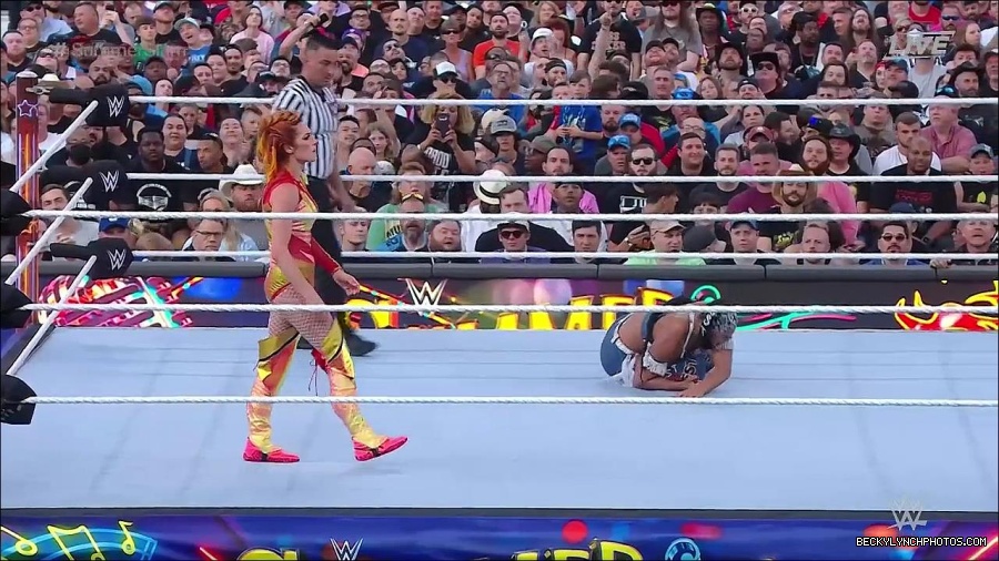 WWE_SummerSlam_2022_720p_WEB_h264-HEEL_mp4_000808654.jpg
