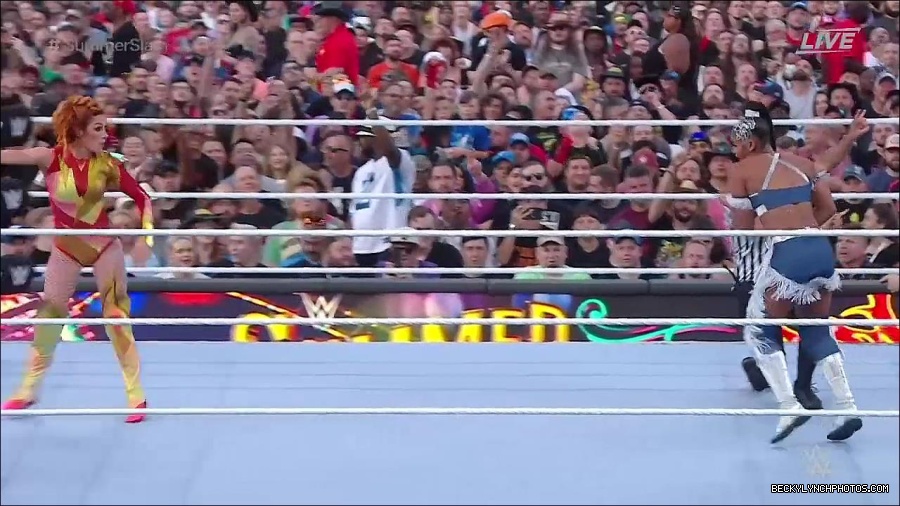 WWE_SummerSlam_2022_720p_WEB_h264-HEEL_mp4_000838854.jpg