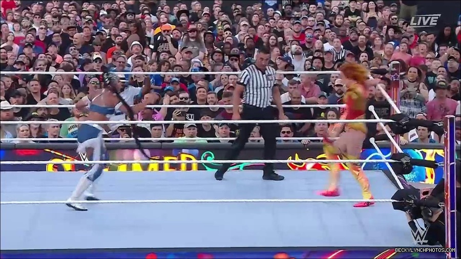 WWE_SummerSlam_2022_720p_WEB_h264-HEEL_mp4_000841254.jpg
