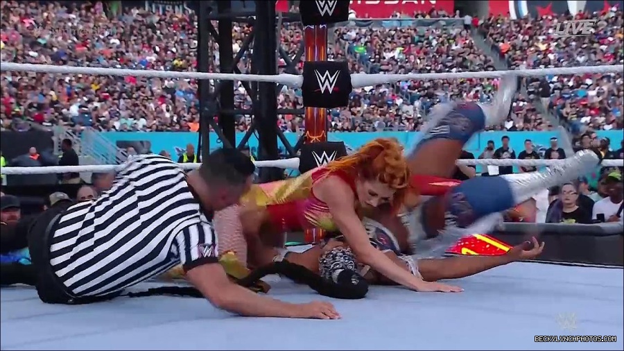 WWE_SummerSlam_2022_720p_WEB_h264-HEEL_mp4_000855254.jpg