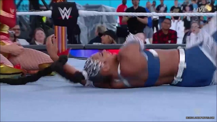 WWE_SummerSlam_2022_720p_WEB_h264-HEEL_mp4_000856454.jpg