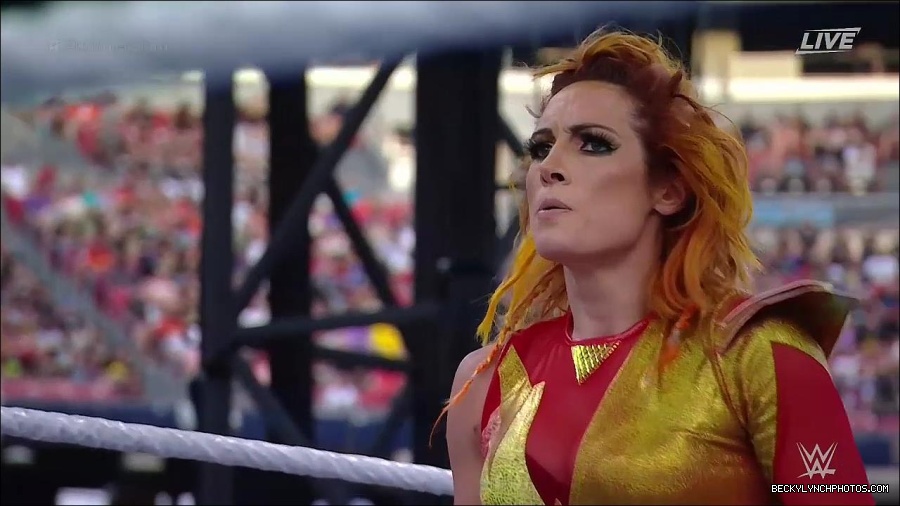 WWE_SummerSlam_2022_720p_WEB_h264-HEEL_mp4_000868454.jpg