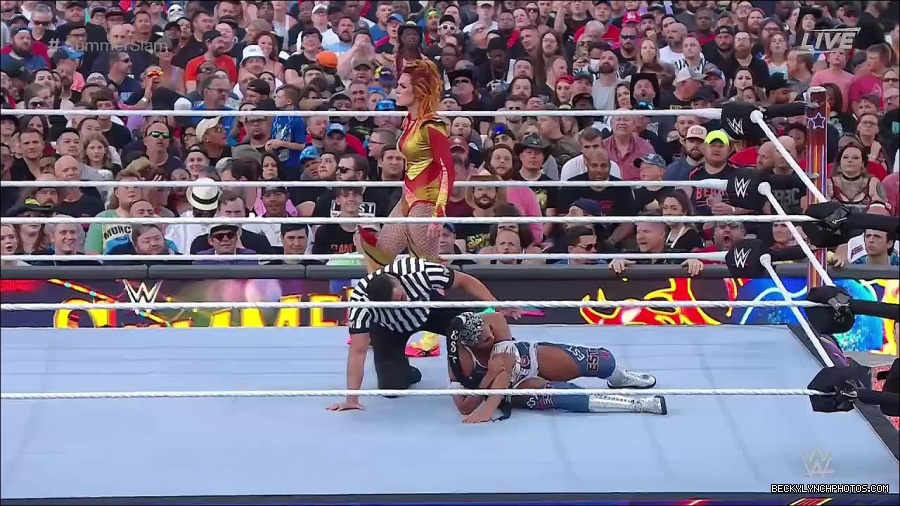 WWE_SummerSlam_2022_720p_WEB_h264-HEEL_mp4_000868854.jpg