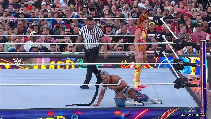 WWE_SummerSlam_2022_720p_WEB_h264-HEEL_mp4_000880854.jpg