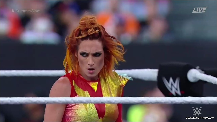 WWE_SummerSlam_2022_720p_WEB_h264-HEEL_mp4_000882054.jpg