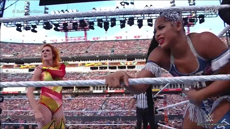 WWE_SummerSlam_2022_720p_WEB_h264-HEEL_mp4_000893254.jpg
