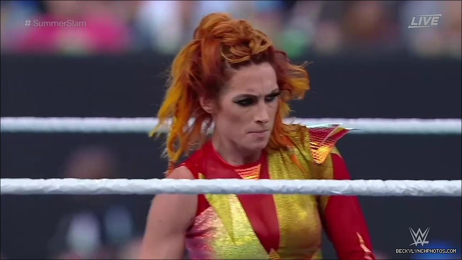 WWE_SummerSlam_2022_720p_WEB_h264-HEEL_mp4_000896054.jpg