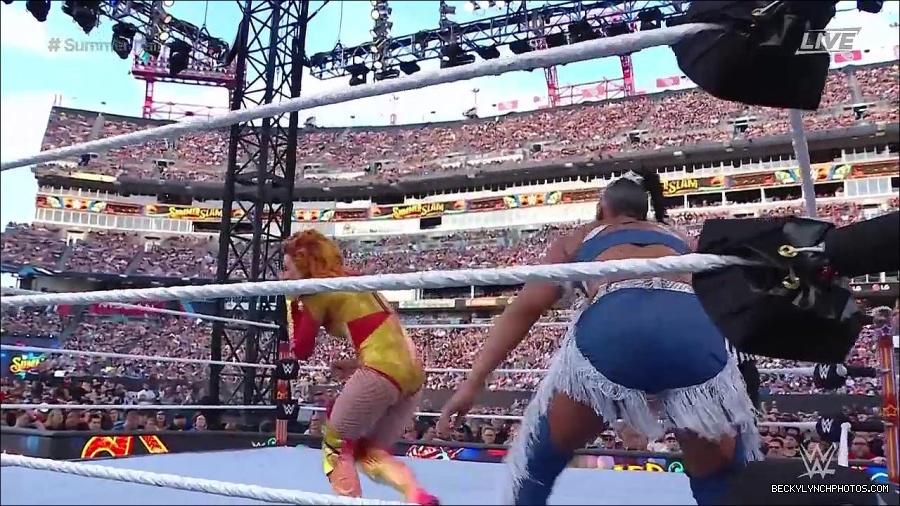 WWE_SummerSlam_2022_720p_WEB_h264-HEEL_mp4_000898854.jpg