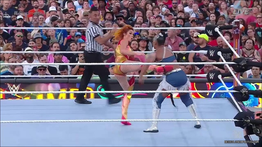 WWE_SummerSlam_2022_720p_WEB_h264-HEEL_mp4_000912454.jpg