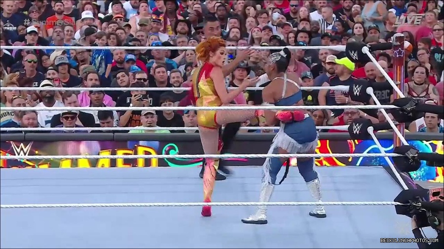 WWE_SummerSlam_2022_720p_WEB_h264-HEEL_mp4_000912854.jpg