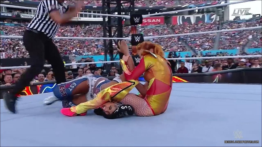 WWE_SummerSlam_2022_720p_WEB_h264-HEEL_mp4_000918454.jpg