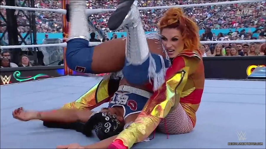 WWE_SummerSlam_2022_720p_WEB_h264-HEEL_mp4_000925254.jpg
