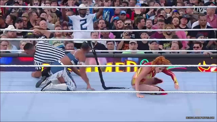 WWE_SummerSlam_2022_720p_WEB_h264-HEEL_mp4_000927254.jpg