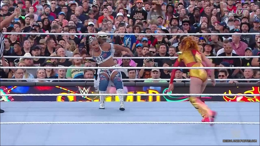 WWE_SummerSlam_2022_720p_WEB_h264-HEEL_mp4_000929254.jpg