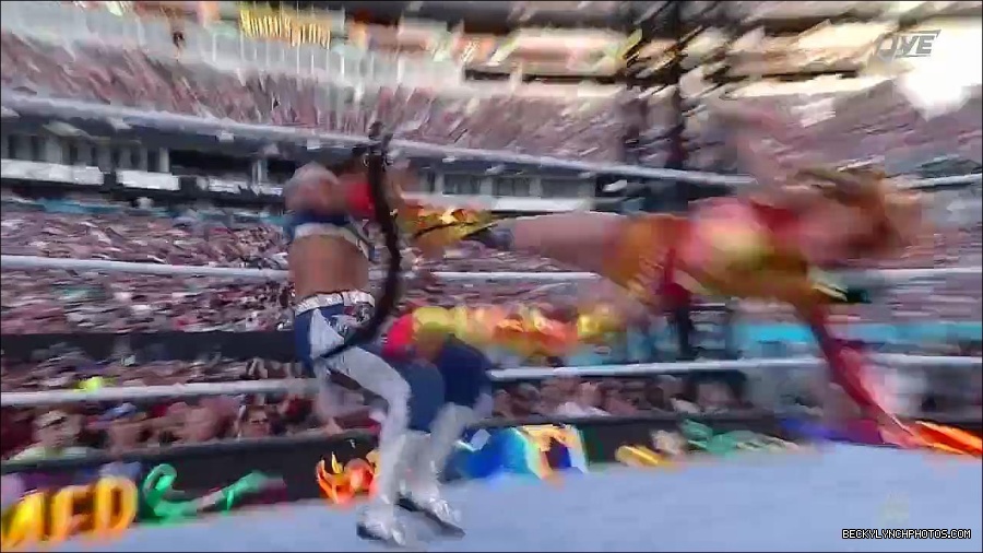 WWE_SummerSlam_2022_720p_WEB_h264-HEEL_mp4_000930054.jpg