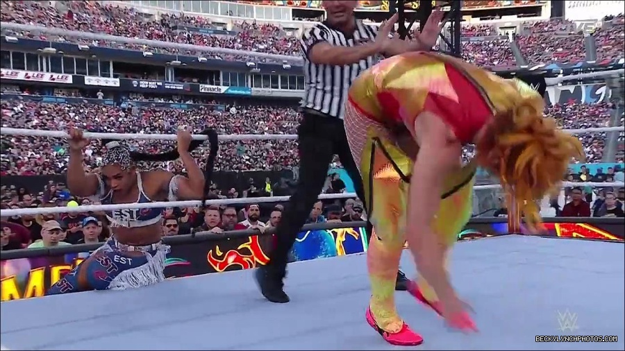 WWE_SummerSlam_2022_720p_WEB_h264-HEEL_mp4_000933254.jpg