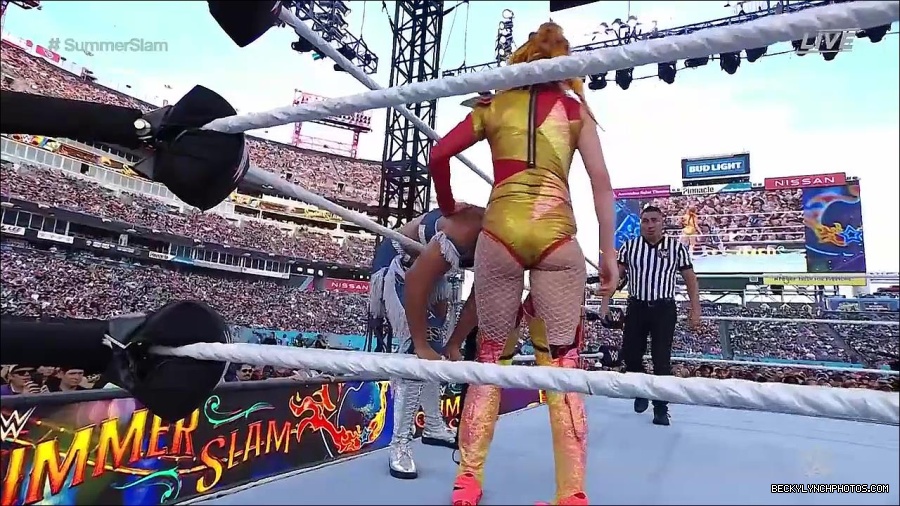 WWE_SummerSlam_2022_720p_WEB_h264-HEEL_mp4_000943654.jpg