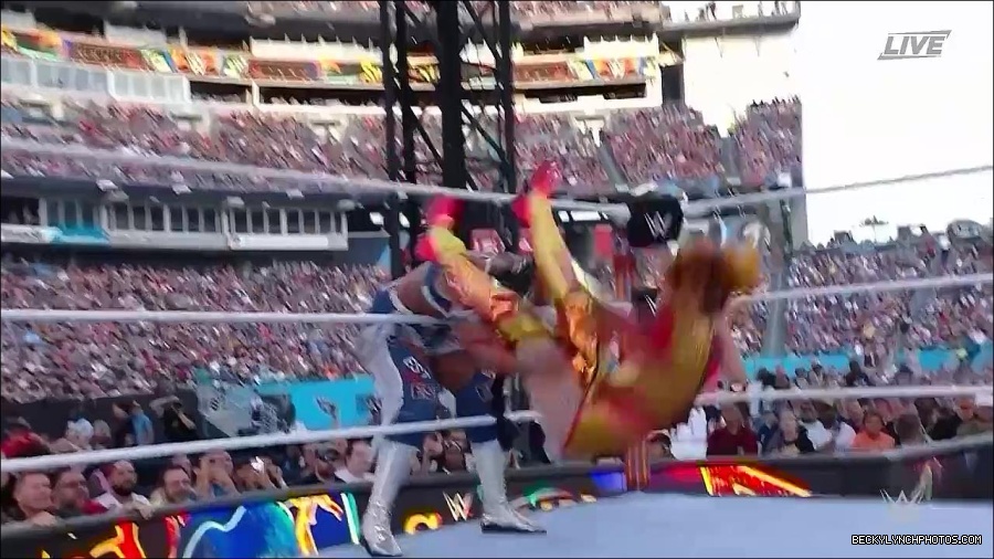 WWE_SummerSlam_2022_720p_WEB_h264-HEEL_mp4_000954054.jpg