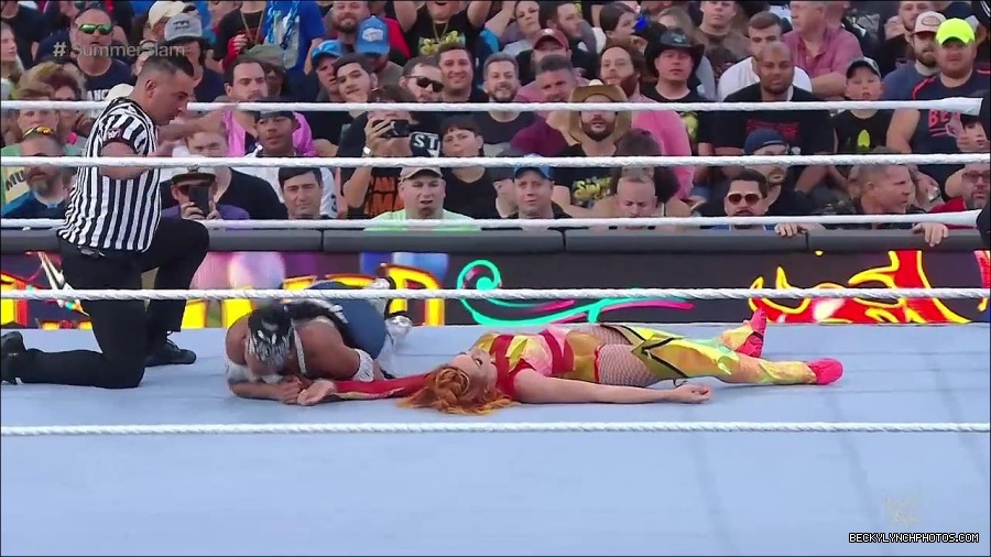 WWE_SummerSlam_2022_720p_WEB_h264-HEEL_mp4_000959254.jpg