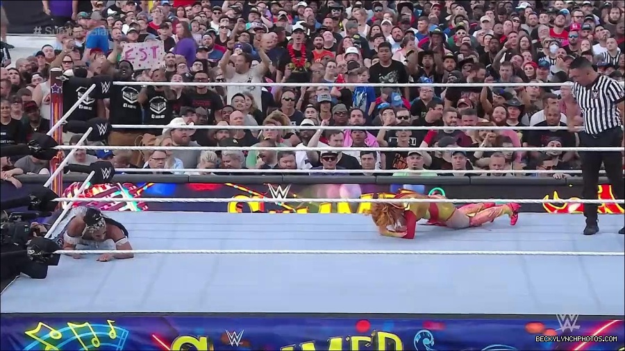 WWE_SummerSlam_2022_720p_WEB_h264-HEEL_mp4_000976054.jpg