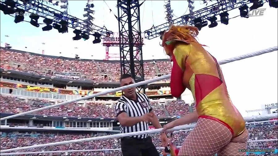 WWE_SummerSlam_2022_720p_WEB_h264-HEEL_mp4_000994854.jpg