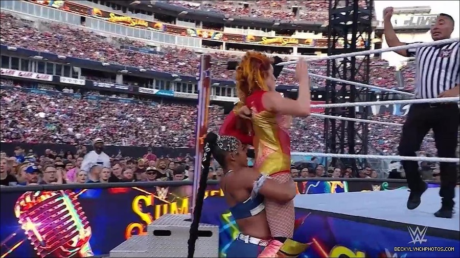 WWE_SummerSlam_2022_720p_WEB_h264-HEEL_mp4_001001254.jpg
